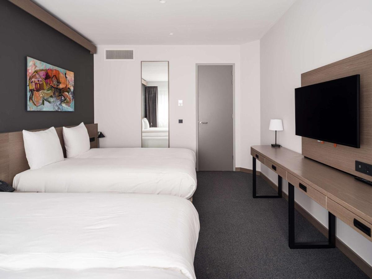 Executive Residency By Western Amsterdam Airport 4*