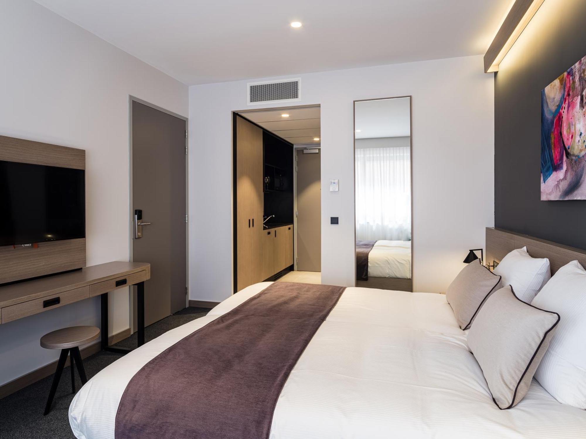 Executive Residency By Western Amsterdam Airport